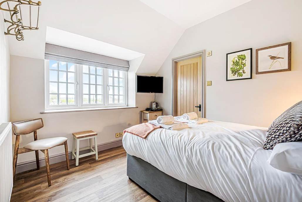 Charlcombe Inn Kelston Eksteriør bilde